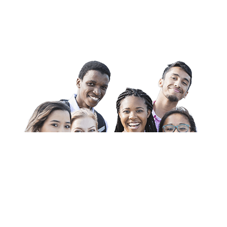 Groupe de jeunes du secondaire souriant